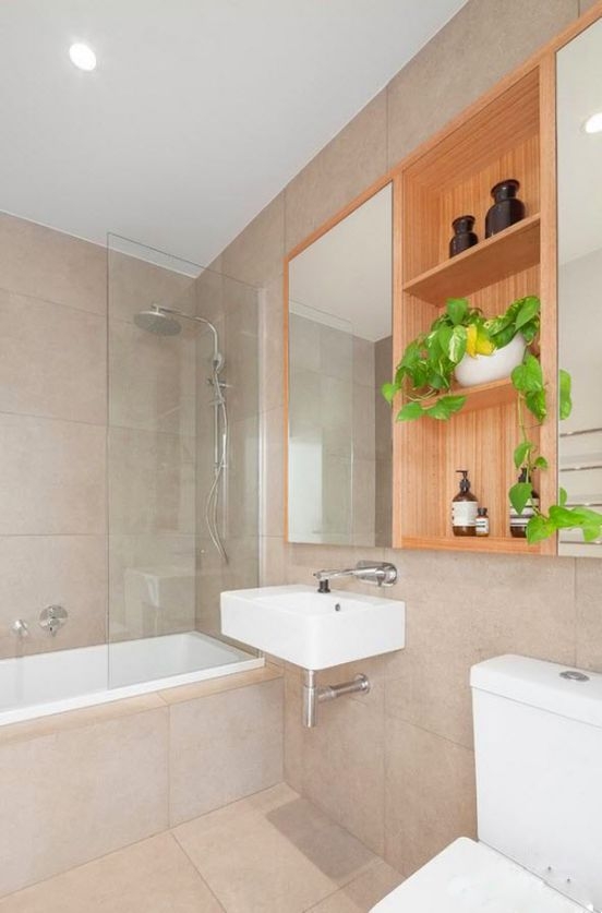 Các gợi ý trang trí phòng tắm đa dạng và sáng tạo nhưng lại rất tối ưu hóa diện tích phòng tắm sẽ giúp bạn chọn được những sản phẩm phù hợp nhất với sở thích và phong cách nhà cửa của mình. Còn chần chờ gì nữa, hãy tìm hiểu ngay để bố trí phòng tắm cho ngôi nhà của bạn trở nên đẹp hơn.