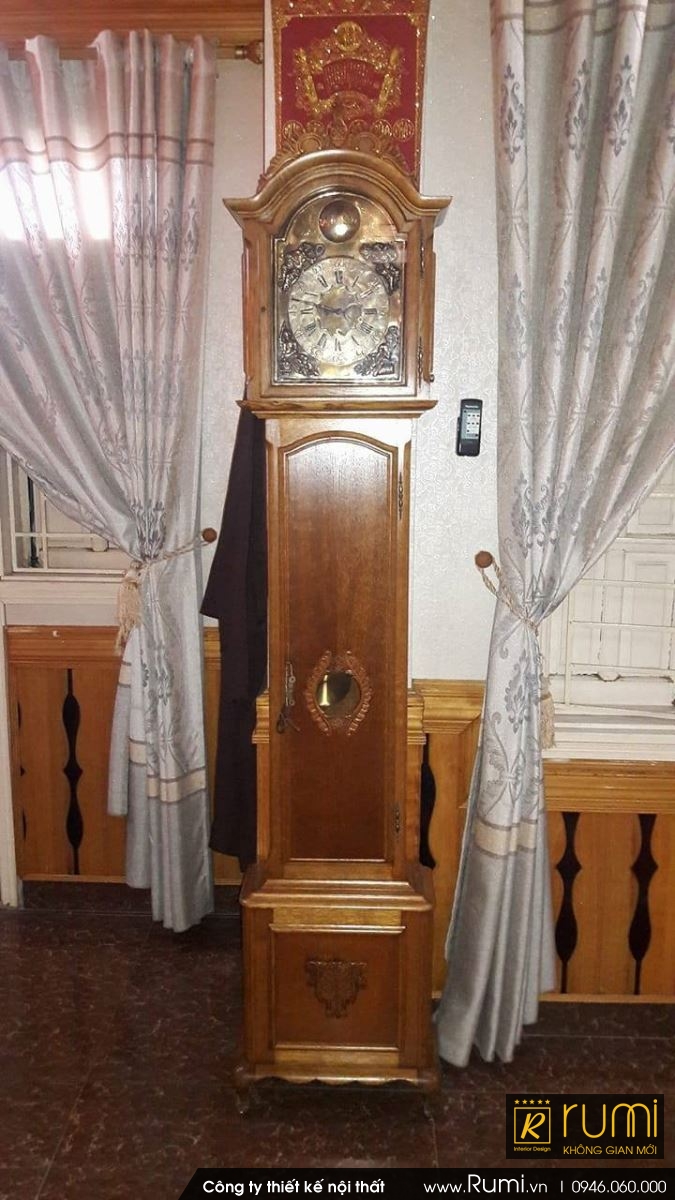 Đồng hồ tân cổ điển